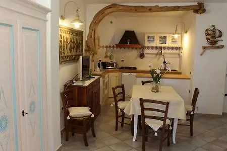 Due Passi Dal Mare A Sabba E Sa Pedra Apartment Golfo Aranci